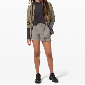 Lululemon lab kosaten short